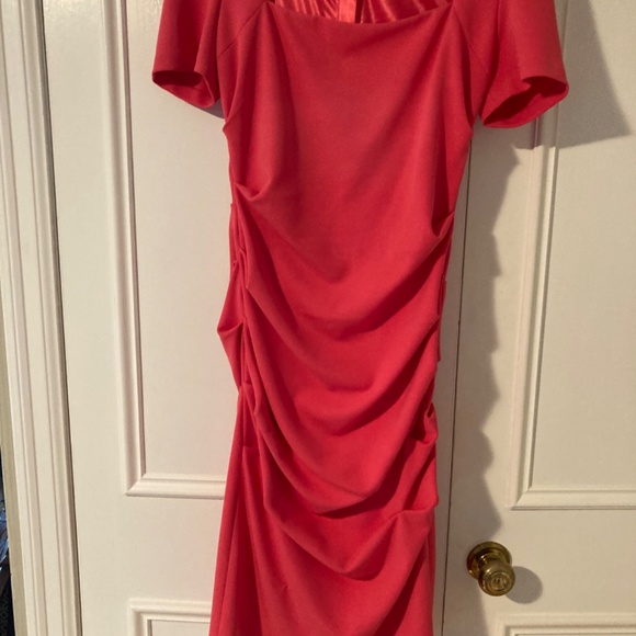 Rushed dress - Picture 2 of 3